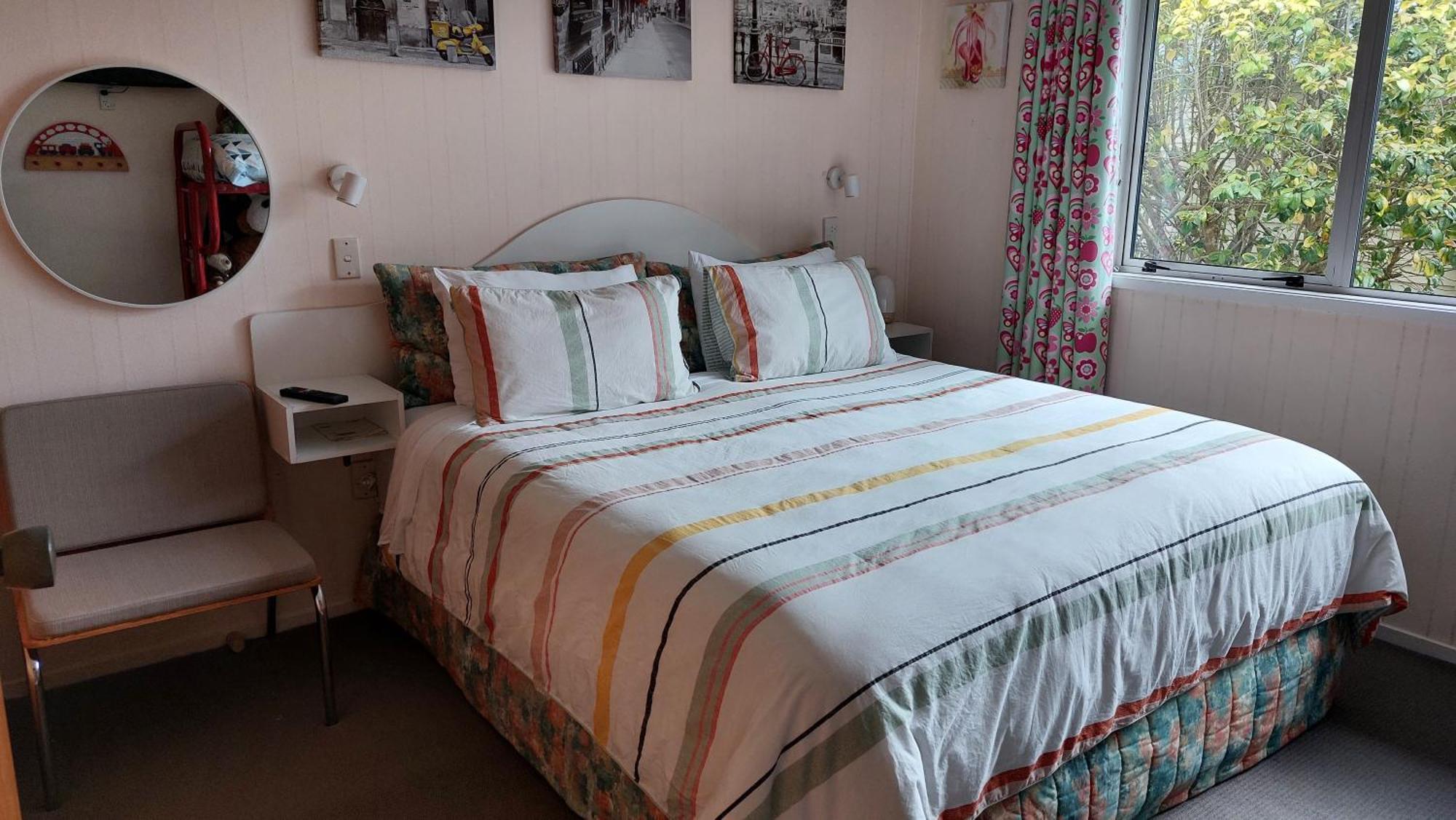 Bed And Breakfast Happy Home Taupo Accommodation Zewnętrze zdjęcie