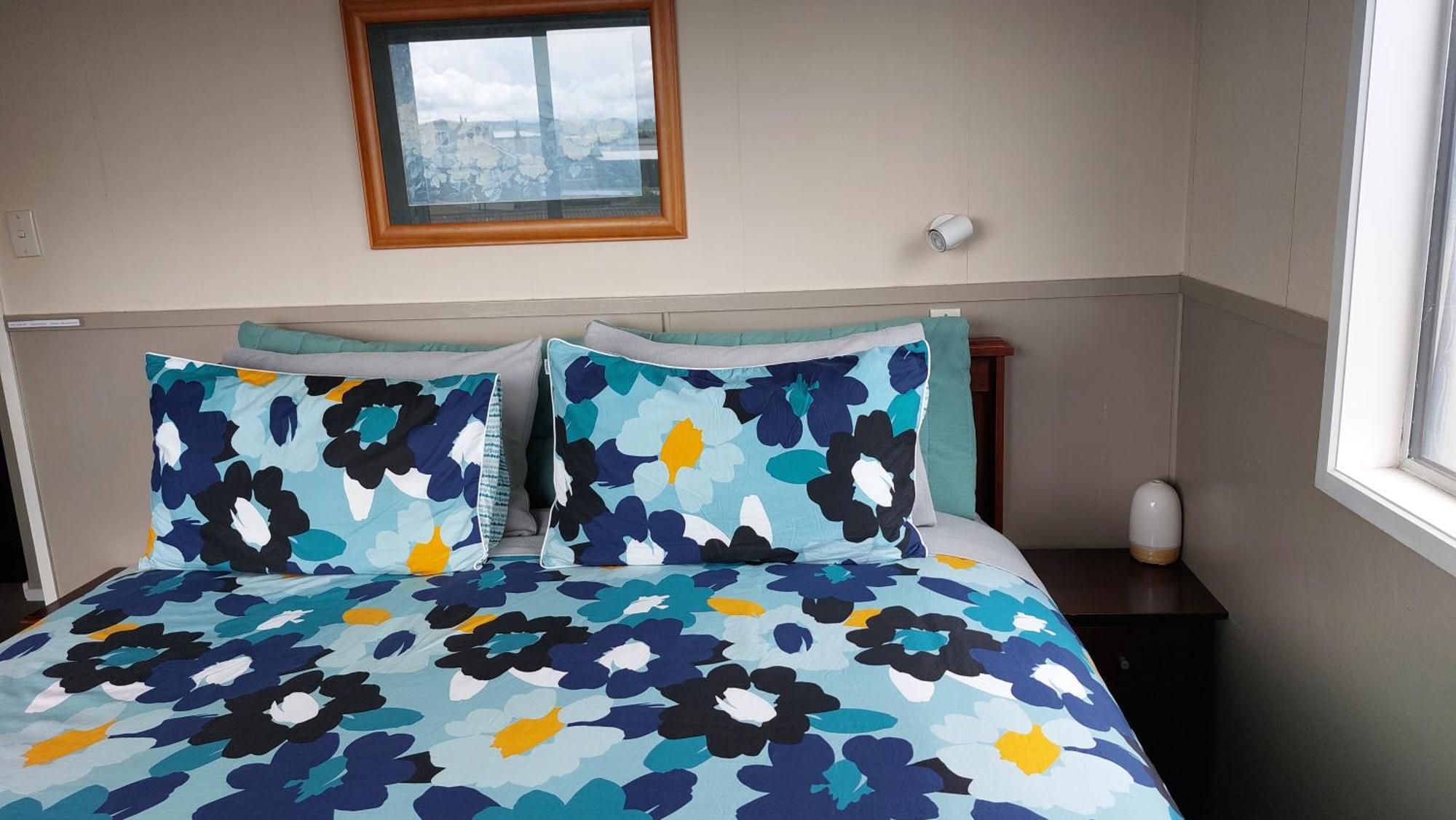 Bed And Breakfast Happy Home Taupo Accommodation Zewnętrze zdjęcie