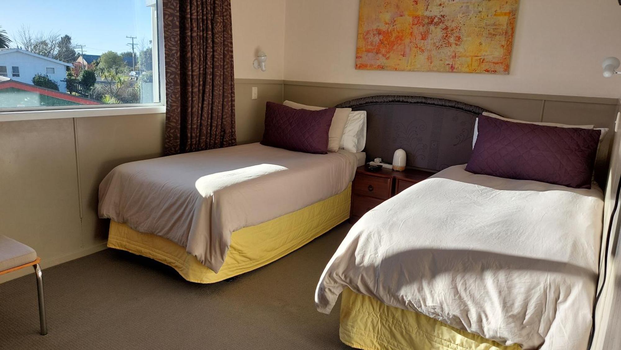 Bed And Breakfast Happy Home Taupo Accommodation Zewnętrze zdjęcie